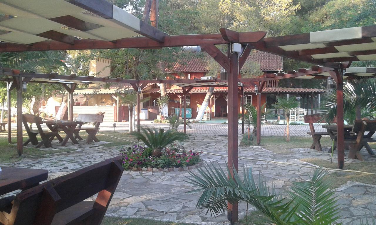 Hotel Laguna Park